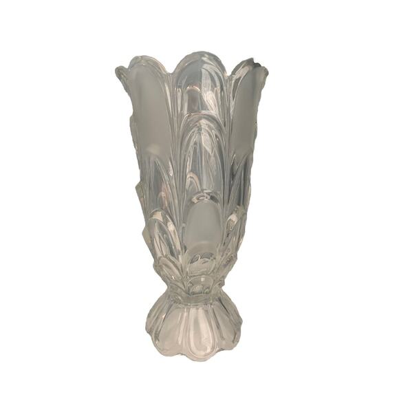 Toscana Bohemia Crystal Vase Layered Flower Petal Design Frosted Accents - Picture 3 of 12